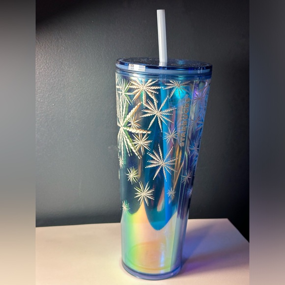 STARBUCKS LIMITED EDITION CUP BLUE WITH SNOW FLAKES NEW - Picture 2 of 6